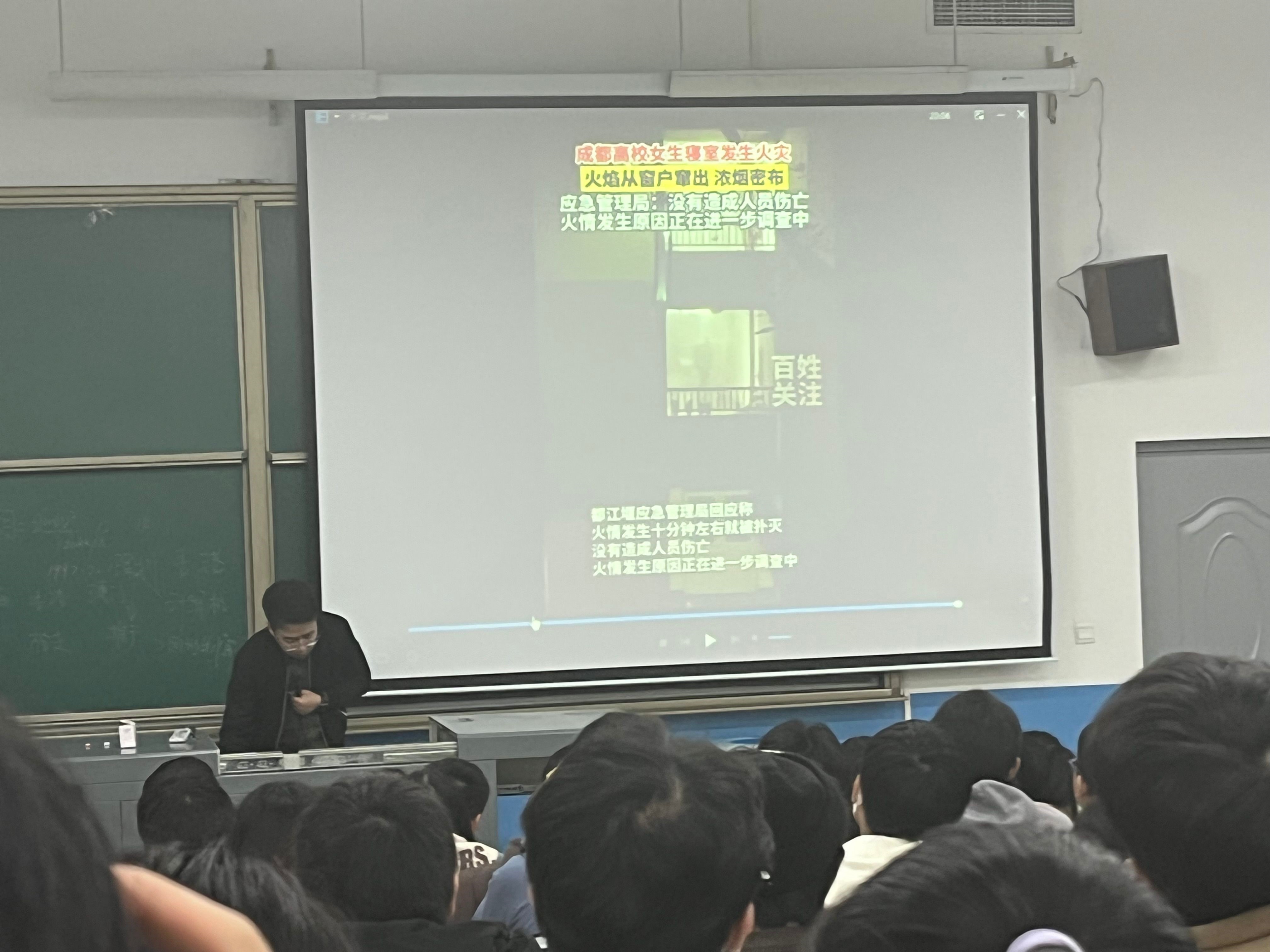 1669347377063040382.jpg